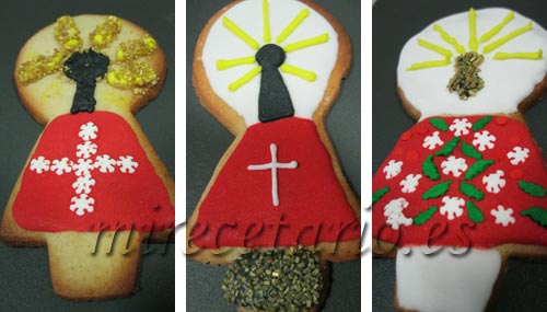 Galletas con Mantón rojo.