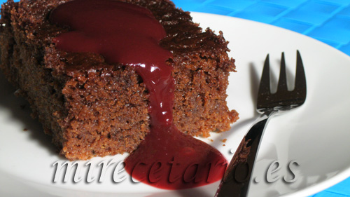 Bizcocho de chocolate y naranja con cardamomo