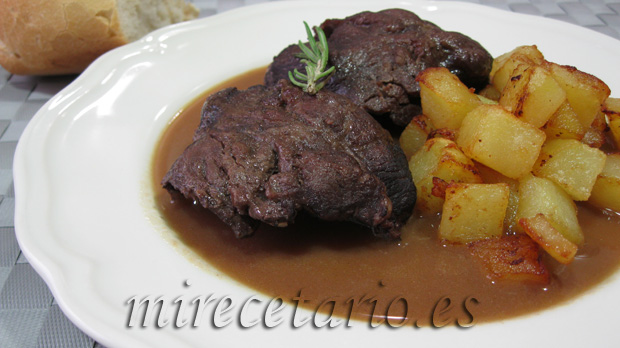 Carrilleras al vino tinto D.O. Somontano
