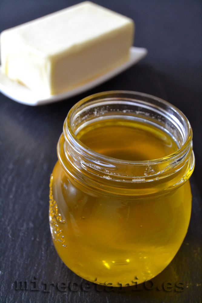 Ghee NO es mantequilla clarificada
