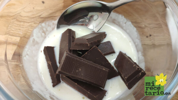 Crema de chocolate casera